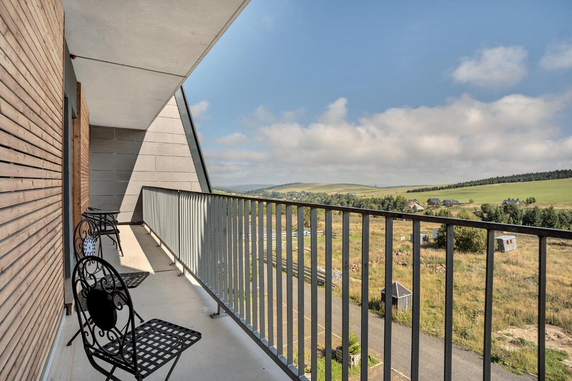 Mountain Apartments Klinovec Hexagon Loučná pod Klínovcem 외부 사진